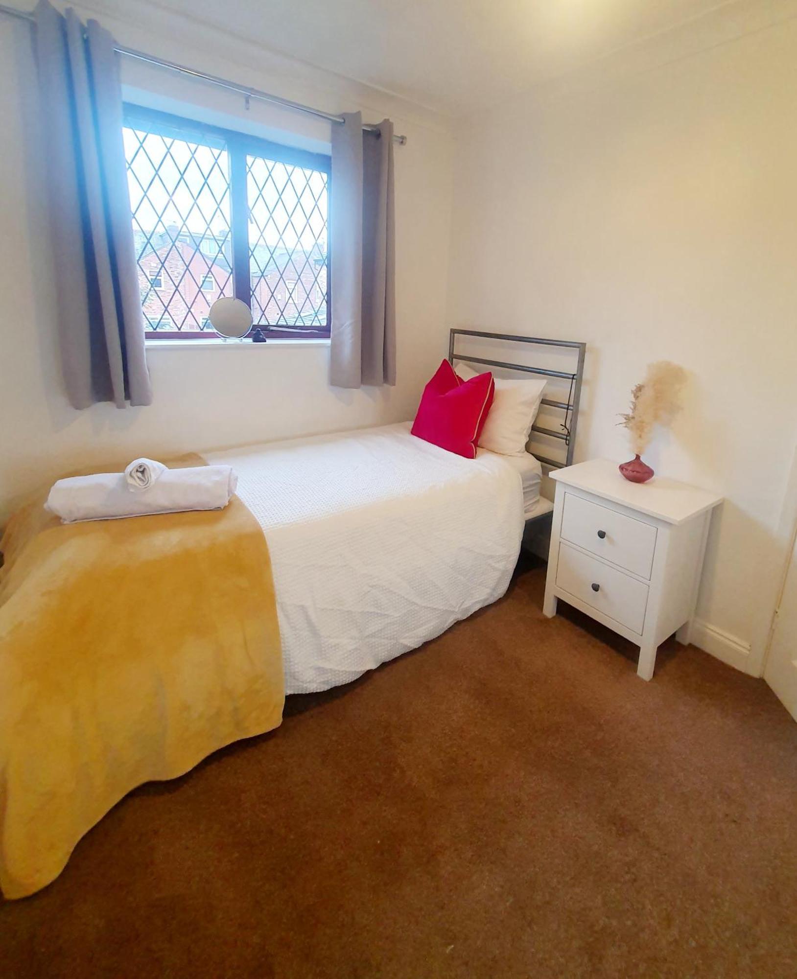 The Chorlton Retreat - Double Bedroom, Free Parking Manchester Exteriör bild
